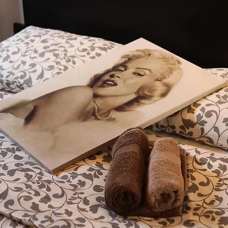 아파트 Nevija 로비니